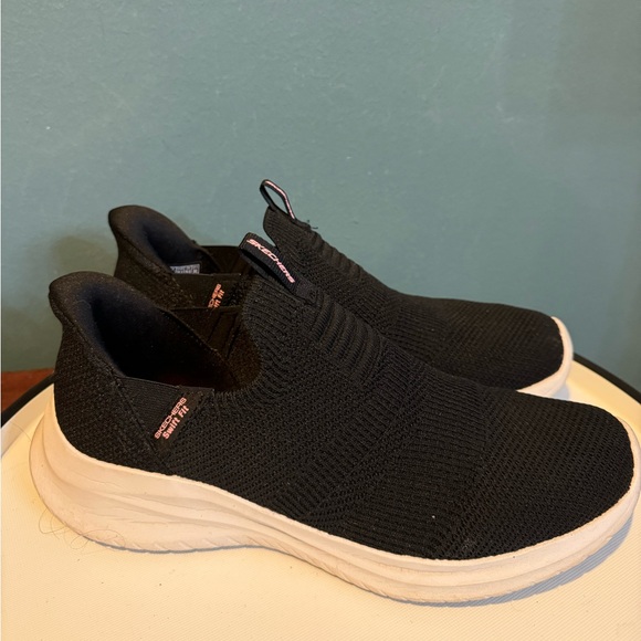 Skechers Slip Ins Swift Fit Textile Sneakers Shoes with Memory Foam Size 8.5 - Picture 1 of 6